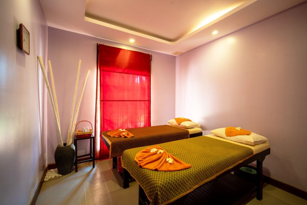 Massage & Spa